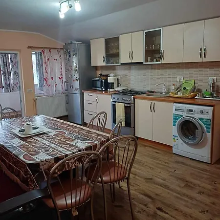Summer Valley House 公寓 图兹拉
